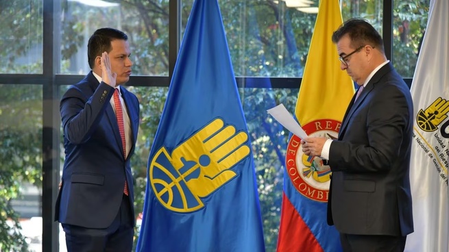 Subdirector también estaría envuelto en escándalo