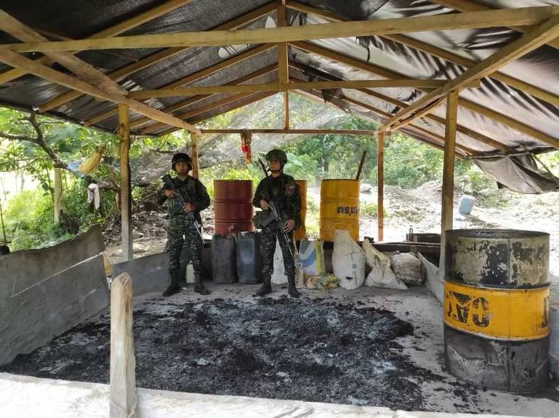 Destruyen dos laboratorios de coca en Córdoba