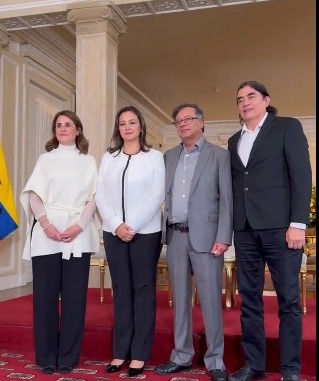 Petro posesiona a las nuevas fichas en el Gobierno