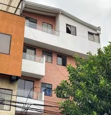 Encontraron a otro extranjero sin vida en Medellín