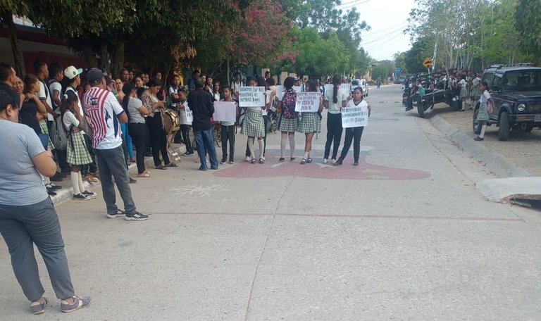 Plantón en la IETA de Las Llanadas se levantó tras acuerdos con los protestantes