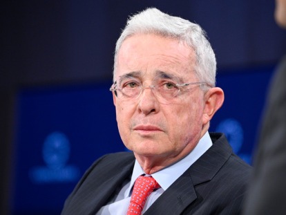 Uribe le propone a los antioqueños donar 1 millón de pesos para financiar las vías 4G
