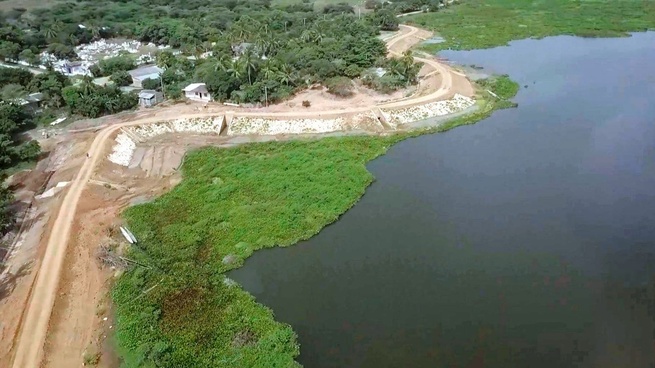 Más hallazgos: bajo avance en los muros de protección y desorden administrativo