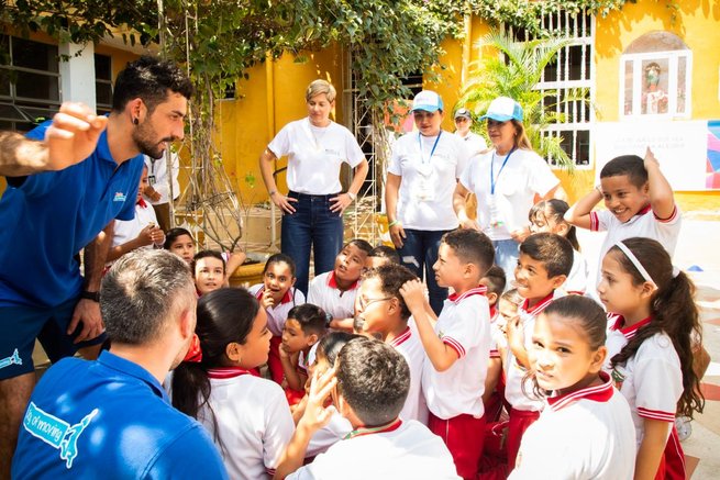 Estudiantes en Sincelejo, primeros beneficiarios de Kinder Joy of Moving