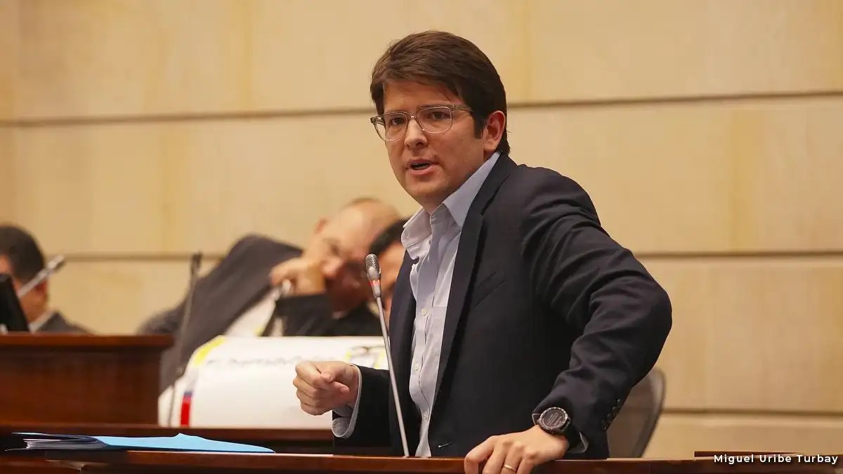 Miguel Uribe: “Petro está chantajeando al Congreso”