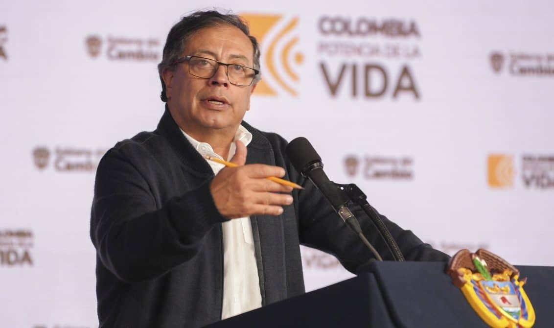 Petro ya aterrizó en Montería
