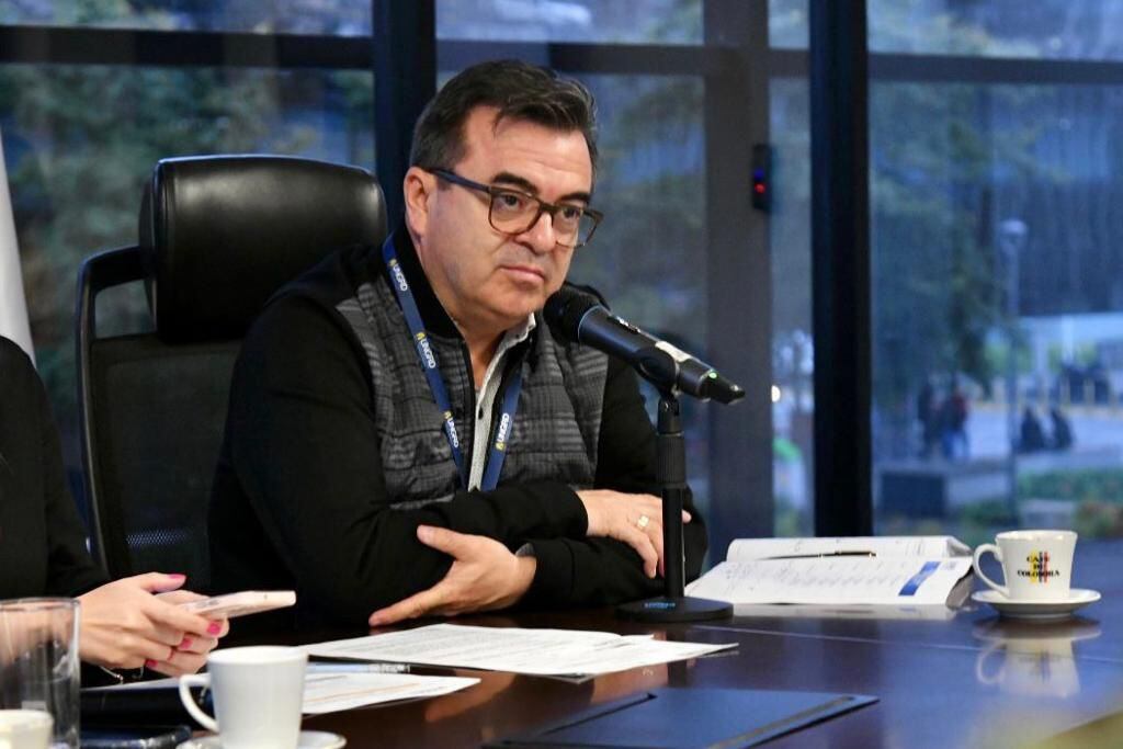 Olmedo López presentará cargos contra Carlos Carrillo