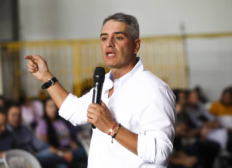 "La vaca está firme": Gobernador de Antioquia