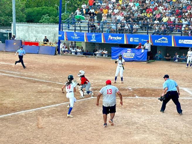 Montería vibra con el Panamericano de Sóftbol