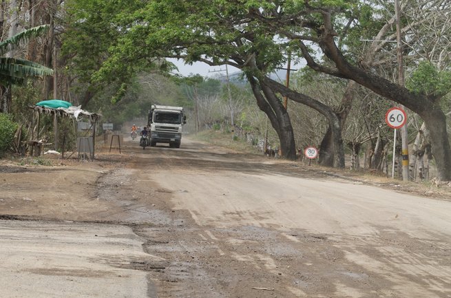 Solicitan reunión con el Gobierno por arreglo de vía