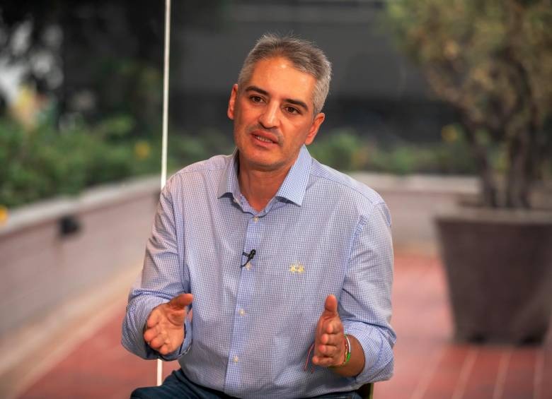 El dinero que donaron congresistas para 'La Vaca' de las vías 4 G les será devuelto