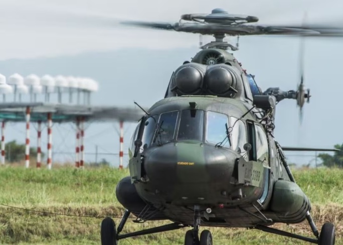 Exsecretaria general de MinDefensa es investigada por contrato de helicópteros
