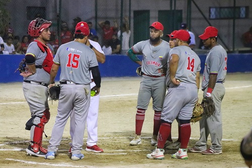 Colombia complicó sus aspiraciones de clasificar al Mundial de Sóftbol Masculino, categorías mayores