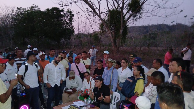 Hubo acuerdos y el paro se levantó, se vienen inspecciones