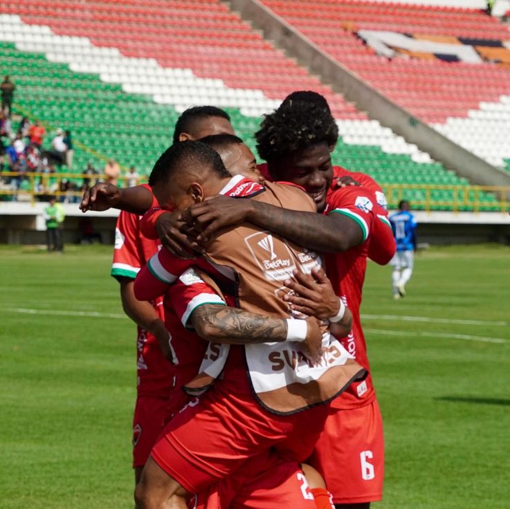 Ganó Patriotas y asusta a Jaguares