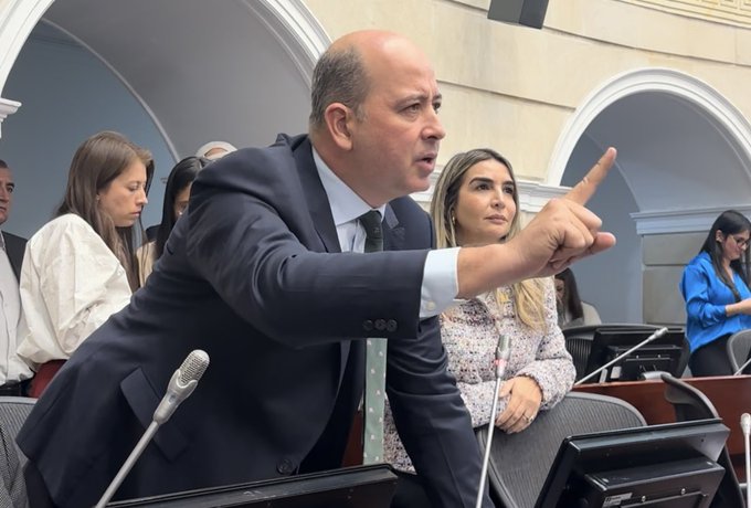 "Los colombianos que se pensionan por invalidez NO fueron tenidos en cuenta en la discusión de la reforma pensional": Marcos Daniel