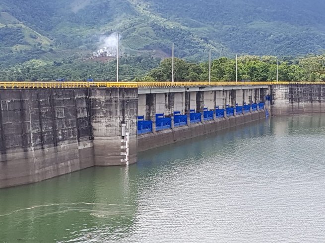 Fuertes lluvias en la central Hidroeléctrica Urrá impiden realizar pruebas de equipos