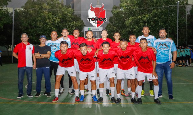 Toros ganó su primer partido