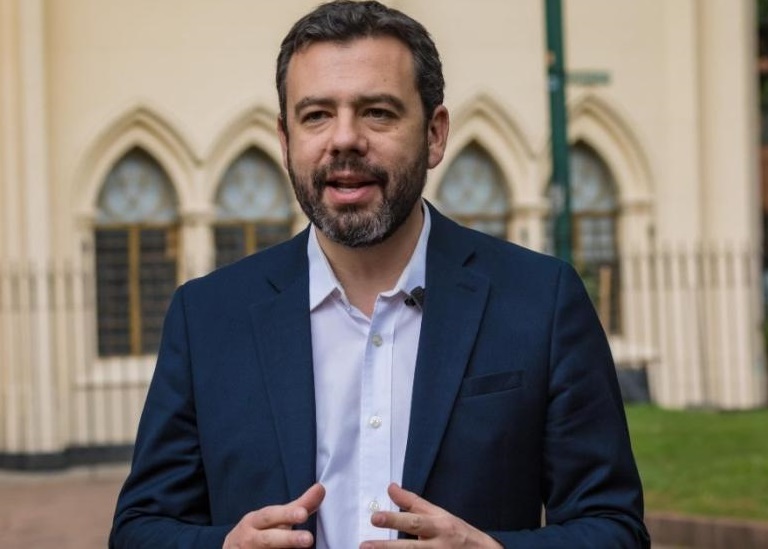 "Lo que necesitamos es que caiga mucha lluvia sobre los embalses": Carlos F. Galan