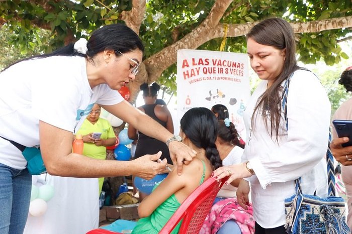 Más de 1200 biológicos fueron aplicados en el inicio de la Semana de Vacunación de Las Américas en Sucre