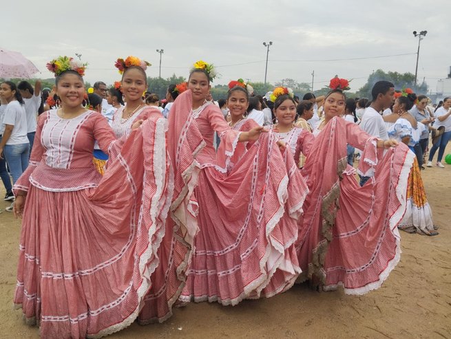 Celebran 60 años de historia