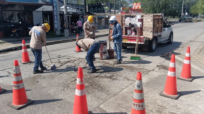 Alcaldía de Montería realiza mejoras en  la malla vial