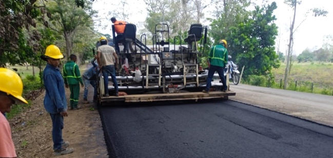 Reanudaron obras, pero comunidad insiste en reconstrucción total