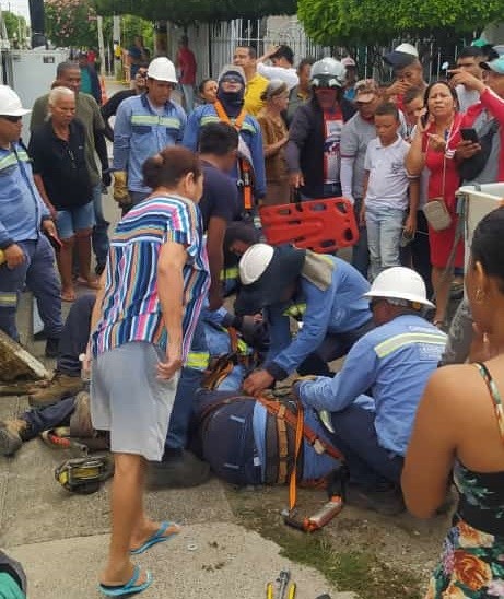 Operarios de Afinia sufrieron accidente cuando hacían mantenimientos en el sur de Montería