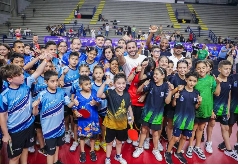 Gobernador de Córdoba inauguró Campeonato Nacional de Tenis de Mesa