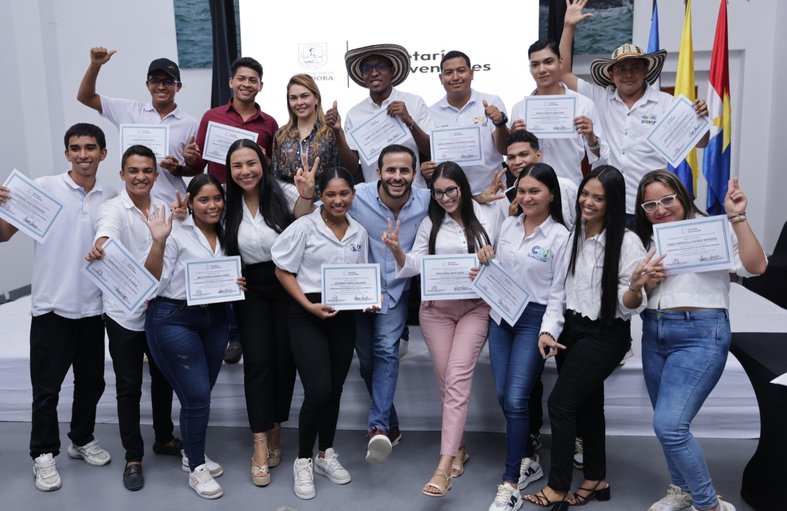 Gobernador Erasmo Zuleta Bechara posesiona a nuevos consejeros departamentales de Juventud