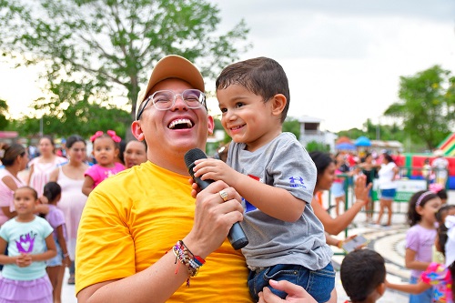 Alcalde de Sincé, Andrés Aldana, brindó amor y diversión a los niños
