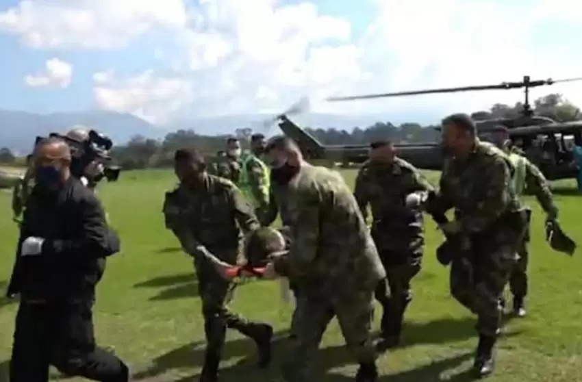 Disidencias impactaron helicóptero del Ejército