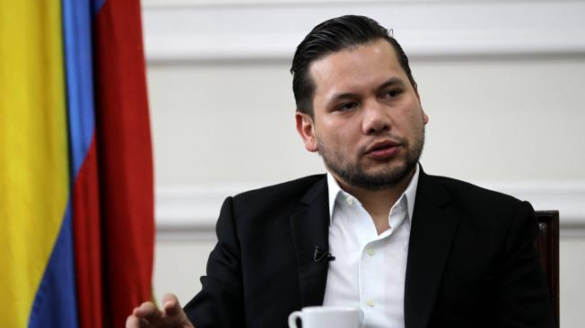 Partido Liberal abre investigación contra Andrés Calle