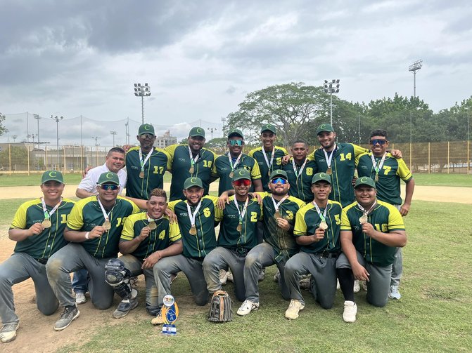 Cecar ganó dos medallas en el sóftbol de los Juegos Ascún