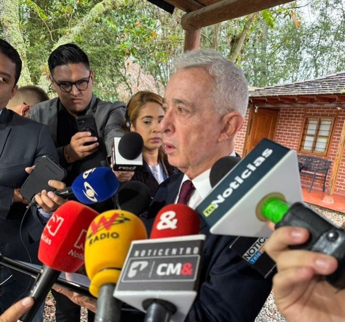 “Parece que las garantías no se aplican para mí”: Álvaro Uribe 