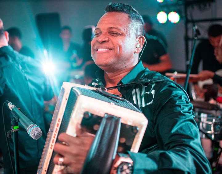 Falleció el compositor Omar Geles de un paro respiratorio