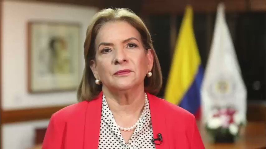 Procuradora  anunció acciones disciplinarias por posible improvisación en cambio de sistema de salud para los maestros