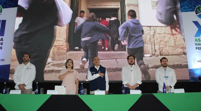 "Una loable labor la de los personeros en Colombia"