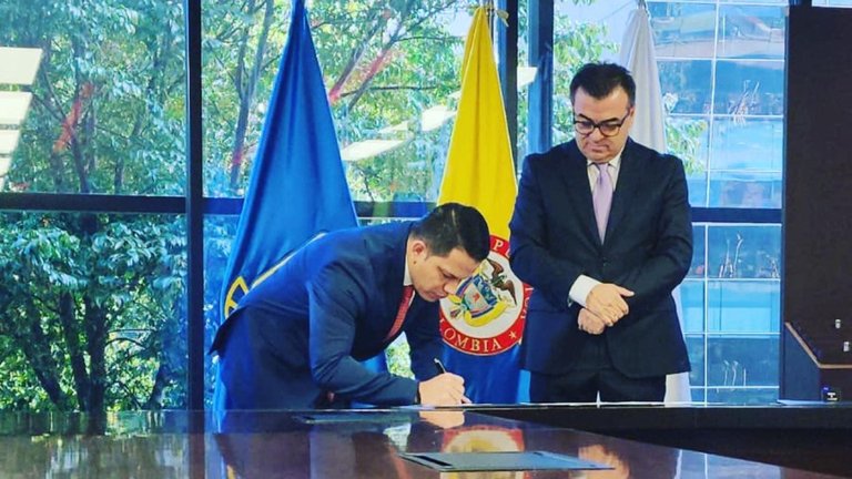 ¿Qué declararán hoy en la Fiscalía Sneyder Pinilla y Olmedo López?