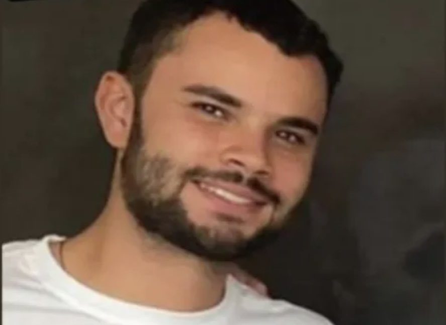 Continúan revelando detalles sobre la extraña muerte de Carlos David Ruiz