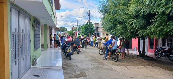 Ladrones se fueron en blanco