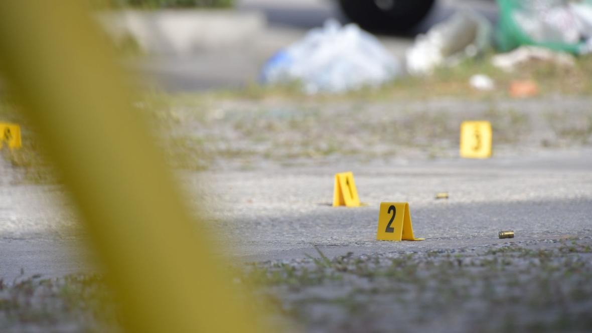 Dos menores perdieron la vida en un atentado sicarial en Valle 