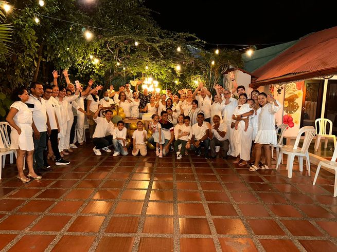 Felices en su cumpleaños