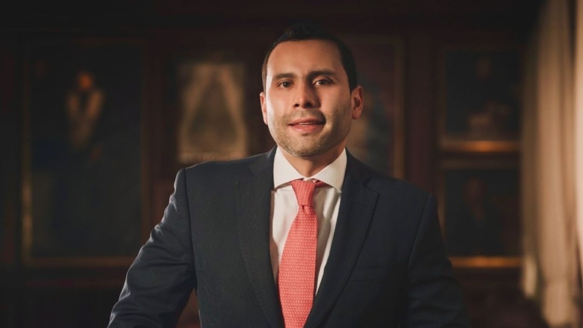 Tumban elección de Altus Baquero como magistrado del CNE