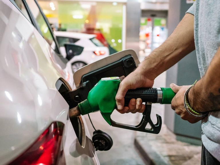 Alza en el precio del diésel para grandes consumidores