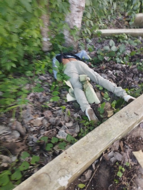 Encontraron dos hombres sin vida