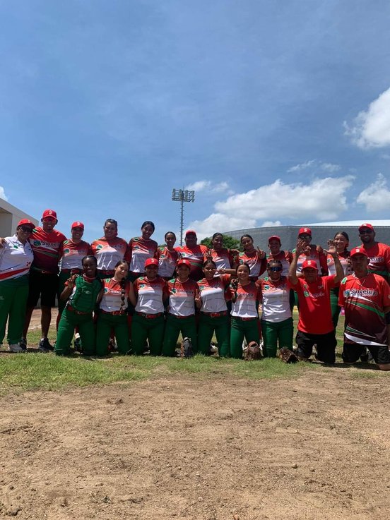 Sucre inició con triunfo el Nacional de Sóftbol