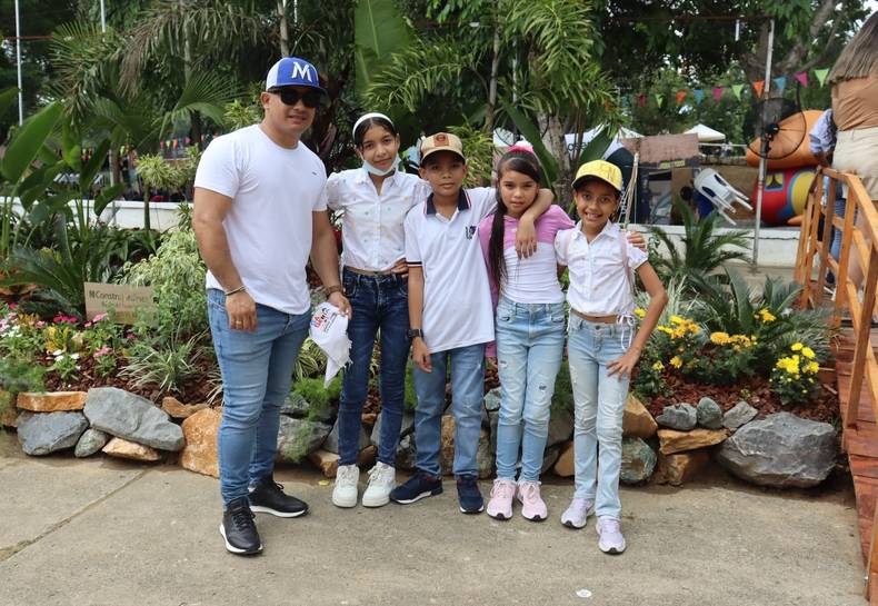 Más familias disfrutan de los eventos de Feria
