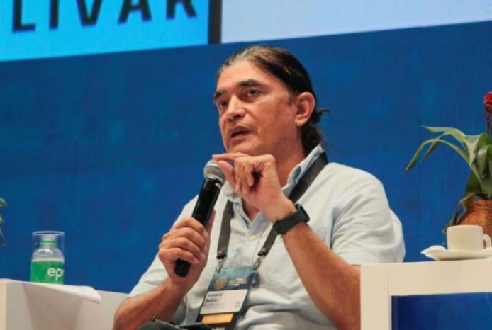 Queja disciplinaria contra Gustavo Bolívar