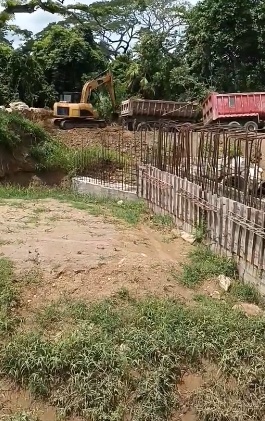 Reanudan la construcción del puente en Palmito